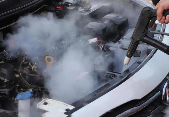 Los beneficios del lavado de coches de vapor